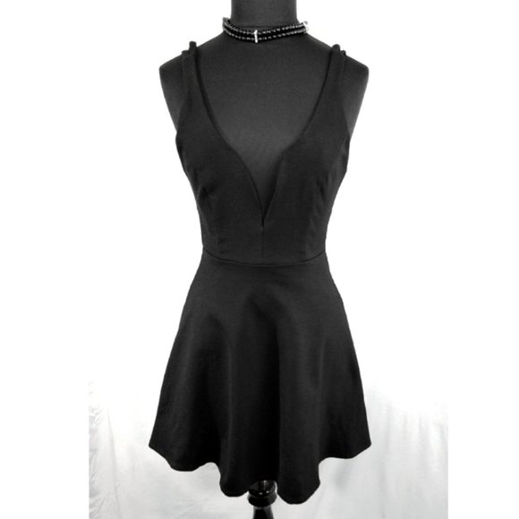 Lulus Dresses & Skirts - Lulu's Black Love Galore Skater Dress